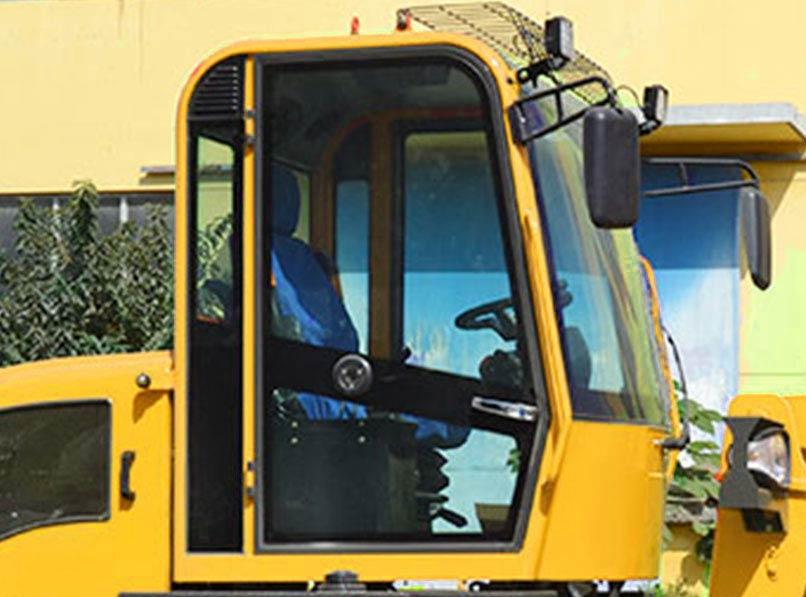 Просторная кабина