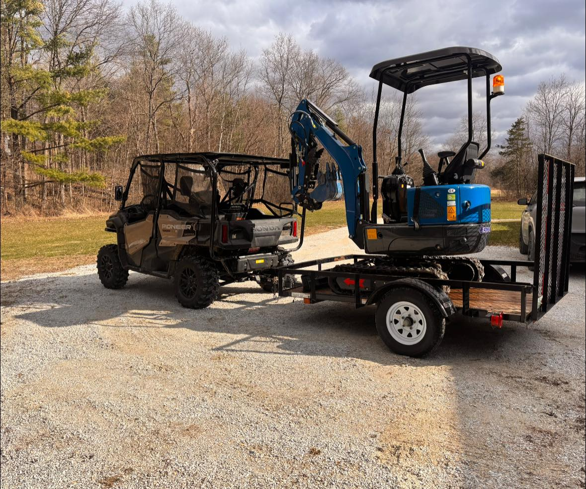 Small and compact, suitable for various modes of transportation