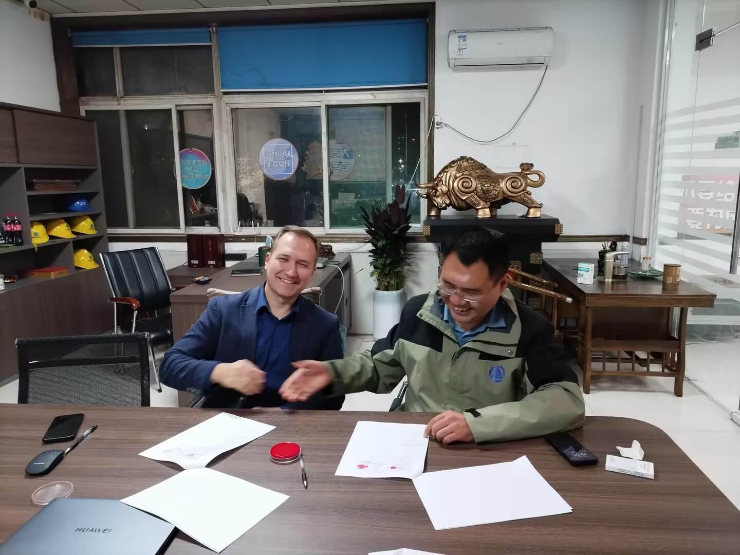 RIPPA joins hands with Alex to ignite a new blue ocean in the Russian mini excavator market